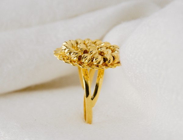 FLOWER RING